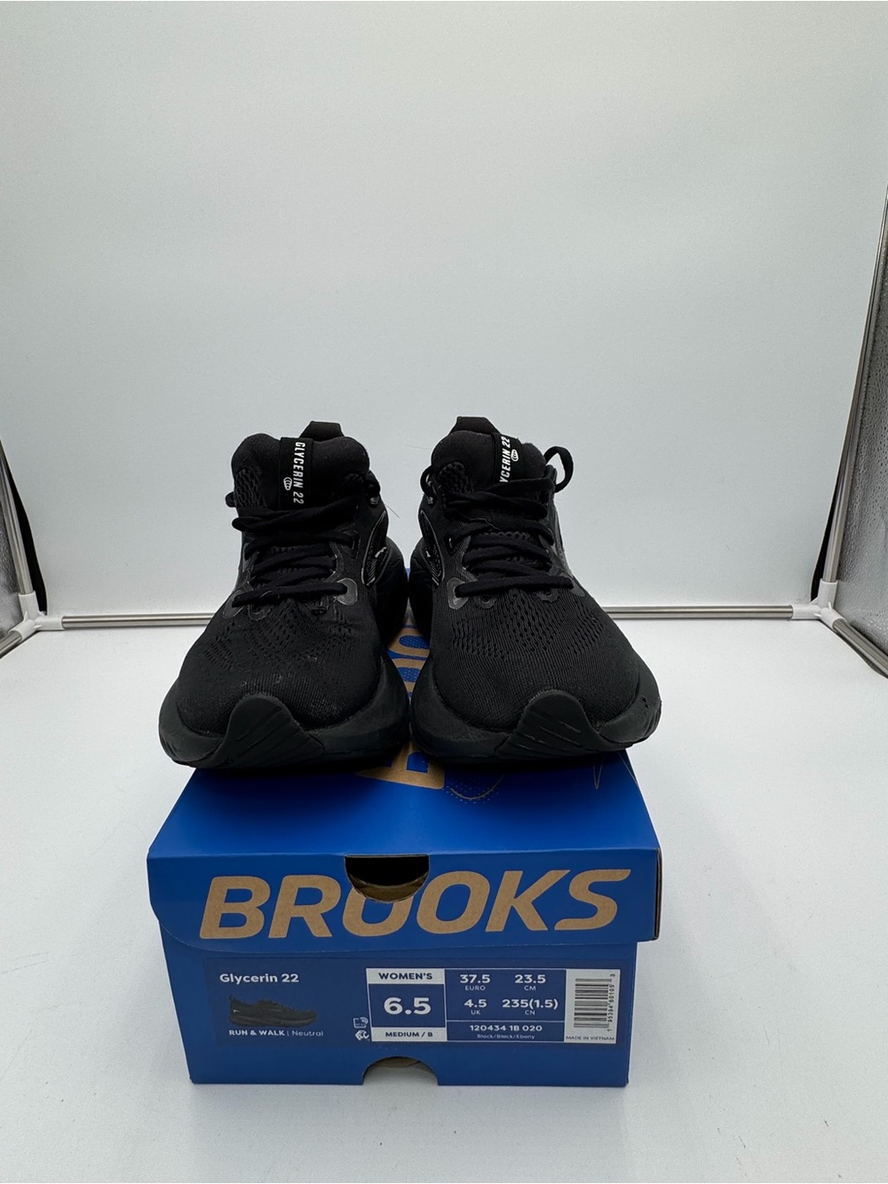 Brooks Glycerin 22 Womens Running Shoes Size 6.5 B Black Black Ebony With Box